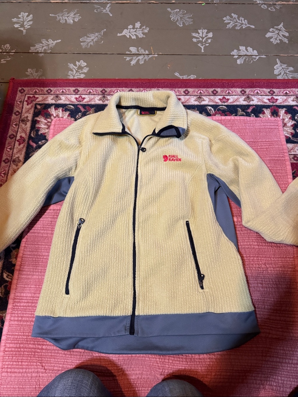 Fjallraven Cream Fleece Jacket with Navy Trim and Red Logo